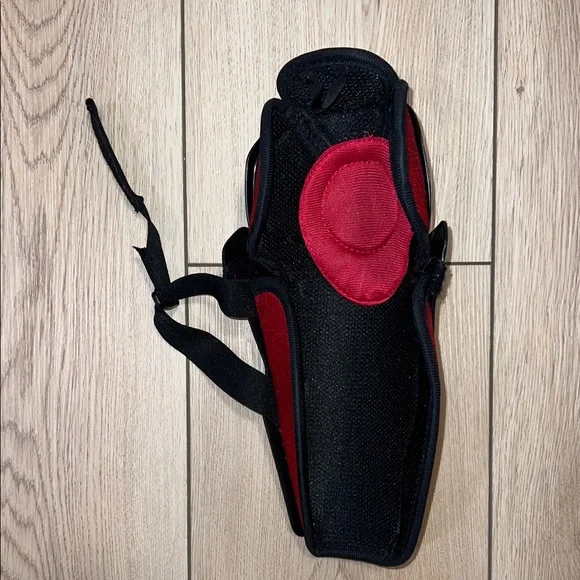 Bauer Youth 10” (25cm) Black and Red Hockey Shin Guards - Picture 15 of 16